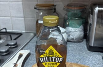 43% OFF Hilltop Blossom Honey 720g Squeezy Bottle